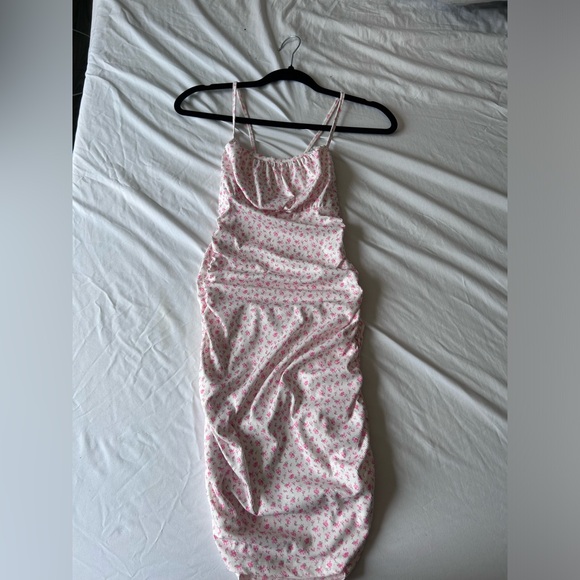 SHEIN floral ruched dress - Picture 1 of 3
